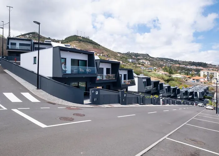 Bela Horizonte By Galmi Canico (Madeira)